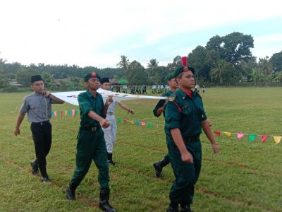 Kontigen pembawa bendera kejohanan